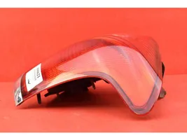 Toyota Avensis Verso Lampa tylna 05-48