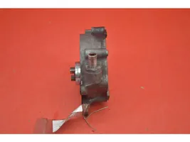 Volkswagen PASSAT B6 Vacuum pump 03L145100F