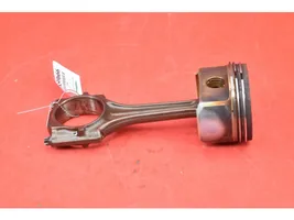 Audi A4 S4 B6 8E 8H Piston 81P32