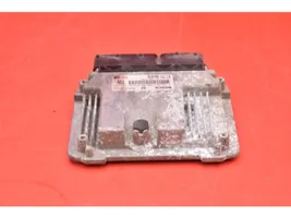 Opel Vectra C Komputer / Sterownik ECU silnika 55205632