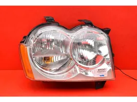 Jeep Grand Cherokee (WK) Lampa przednia 0000