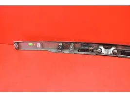 Opel Zafira B Éclairage de plaque d'immatriculation 13137862