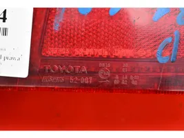 Toyota Yaris Verso Luz trasera/de freno 52-004