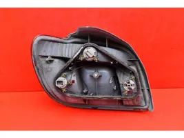 Toyota Yaris Verso Luz trasera/de freno 52-004