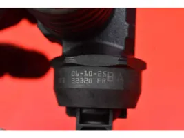 Volkswagen PASSAT B5.5 Fuel injector 03G130073G