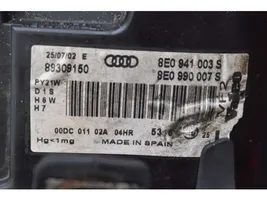 Audi A4 S4 B6 8E 8H Lampa przednia 8E0941003S