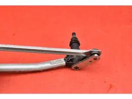 BMW 1 E82 E88 Front wiper linkage and motor 7193036-01