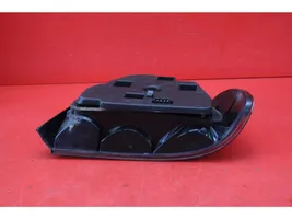 BMW 5 E34 Lampa tylna 8358031