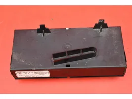 BMW 3 E30 Unité de commande, module ECU de moteur 83915121