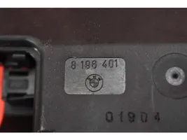 BMW 3 E46 Serrure de loquet coffre 8196401