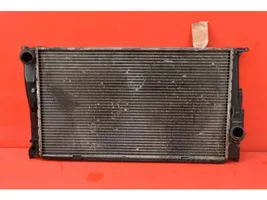 BMW 1 E81 E87 Radiateur de refroidissement 7788903