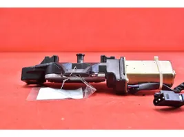 BMW 7 E38 Tailgate/trunk/boot lock/catch/latch 7014872