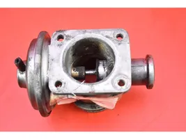 BMW 3 E36 EGR-venttiili 778545204