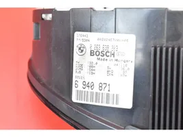 BMW X3 E83 Compteur de vitesse tableau de bord 6940871