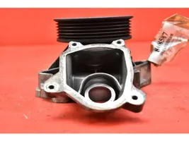 BMW X3 E83 Pompa dell’acqua 77870559