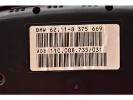 BMW 5 E39 Spidometras (prietaisų skydelis) 8375669