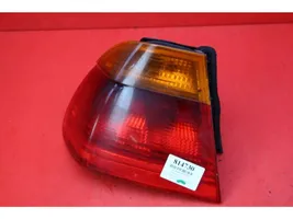 BMW 3 E36 Luci posteriori 8364921