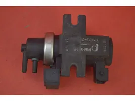 BMW 3 E36 Vacuum valve 72279600