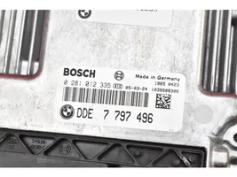 BMW 1 E81 E87 Unité de commande, module ECU de moteur 7797496