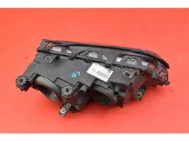 BMW 3 E46 Lampa przednia 6910955