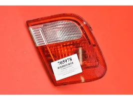 BMW 3 E36 Luci posteriori 17-A002B