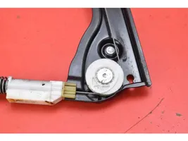 BMW X3 E83 Alzacristalli della portiera anteriore con motorino 7191118