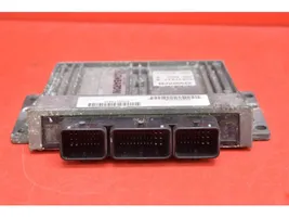 AC 428 Unité de commande, module ECU de moteur 8200153834