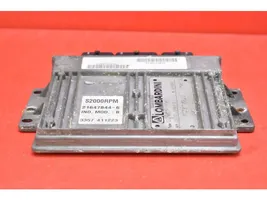 AC 428 Unité de commande, module ECU de moteur 8200153834