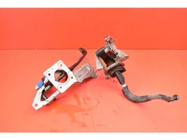 Ford Kuga I Accelerator throttle pedal 3M51-2467-AR