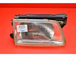 Opel Kadett E Lampa przednia 03804748