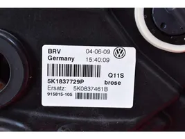Volkswagen Golf V Regulador de puerta delantera con motor 5K0837755G