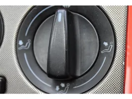 Volkswagen PASSAT B5 Gaisa kondicioniera / klimata kontroles / salona apsildes vadības bloks (salonā) 1J0820045E