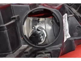 Opel Astra J Lampa przednia 13365290