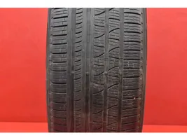 Audi Q7 4L Зимняя покрышка (покрышки) С, R 17 PIRELLI