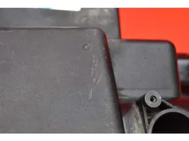 Mazda 6 Caja del filtro de aire NL813