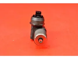 Volkswagen Polo IV 9N3 Injecteur de carburant 038130073BN