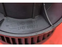 Volvo S60 Lämmittimen puhallin 28417