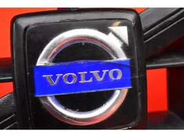 Volvo S60 Griglia anteriore 08693331