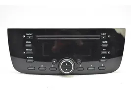 Fiat Punto (199) Panel / Radioodtwarzacz CD/DVD/GPS 7355261540