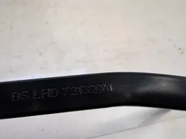 BMW X3 F25 Front wiper blade arm 