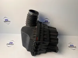 Chrysler Pacifica Air filter box 