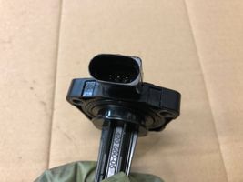 Audi A3 S3 8V Eļļas līmeņa sensors 04L907660C