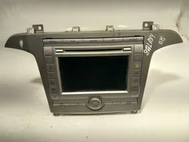 Ford C-MAX I Radio/CD/DVD/GPS head unit vp7s7f18c821ea