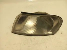 Opel Vectra B Front indicator light e94011