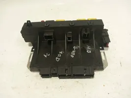 Mercedes-Benz S W220 Module de fusibles A0285459832