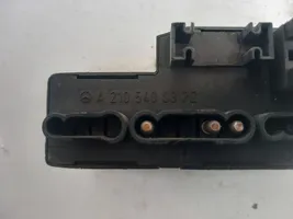 Mercedes-Benz E W210 Module de fusibles A2105400372