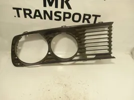 BMW 5 E28 Grille de calandre avant 511319308269