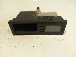 Mazda 626 Monitori/näyttö/pieni näyttö 