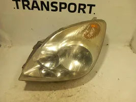 Toyota Corolla Verso E121 Lampa przednia 