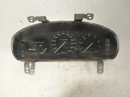 Mazda 323 F Compteur de vitesse tableau de bord 119060